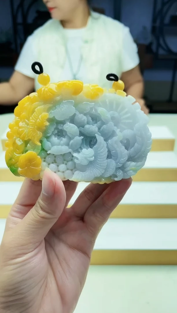 未镶嵌定制翡翠毛货09240178