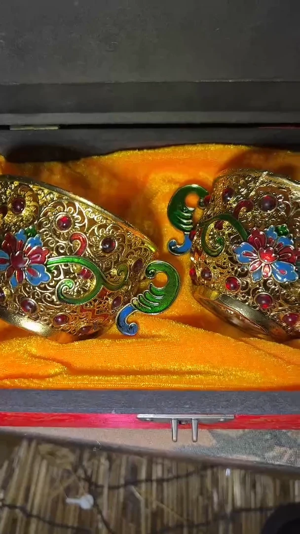 金属高端创意福利摆件