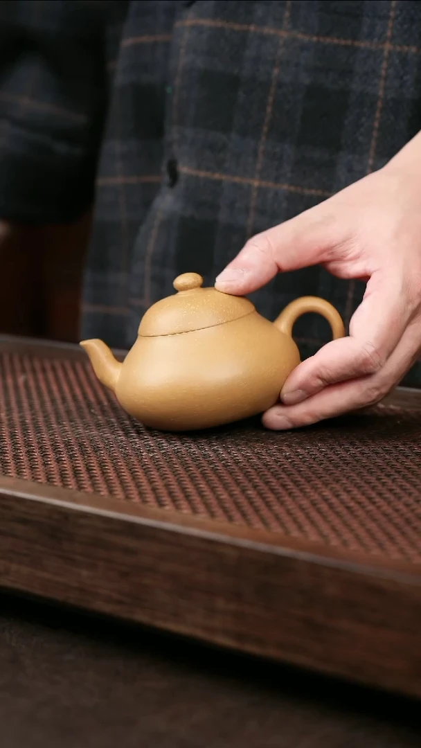 茶壶紫砂水沟本绿梨形+矿标证书