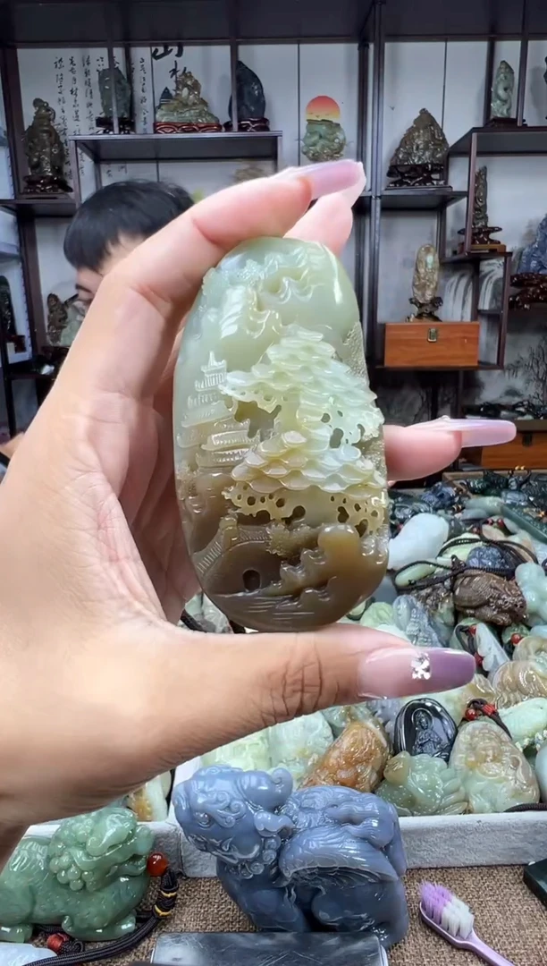 未镶嵌和田玉把件1