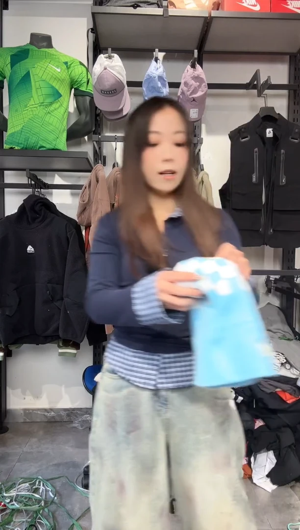 1286编码 瑕疵款直播间过款为准 尺码