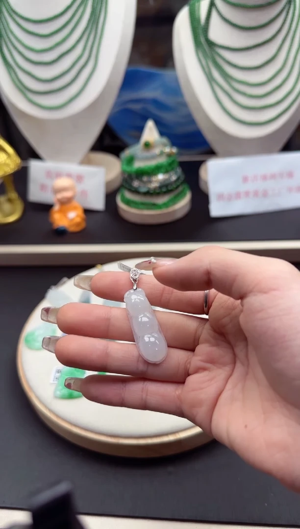 【闪购商品】翡翠吊坠(不含链)银S925镶嵌【海莎一口翠】翡翠挂件1