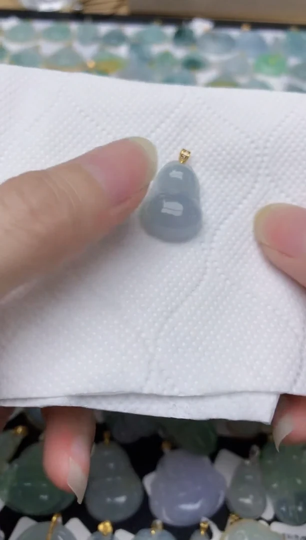 翡翠18K金镶嵌颈饰天然A货翡翠