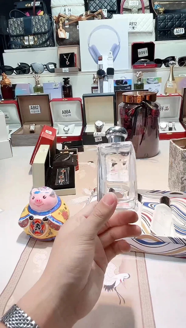 瓷片瓷器 库房到期 全部地板价@@1