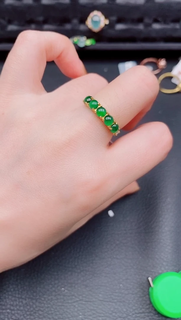 【闪购商品】翡翠戒指银S925镶嵌天然a货翡翠975