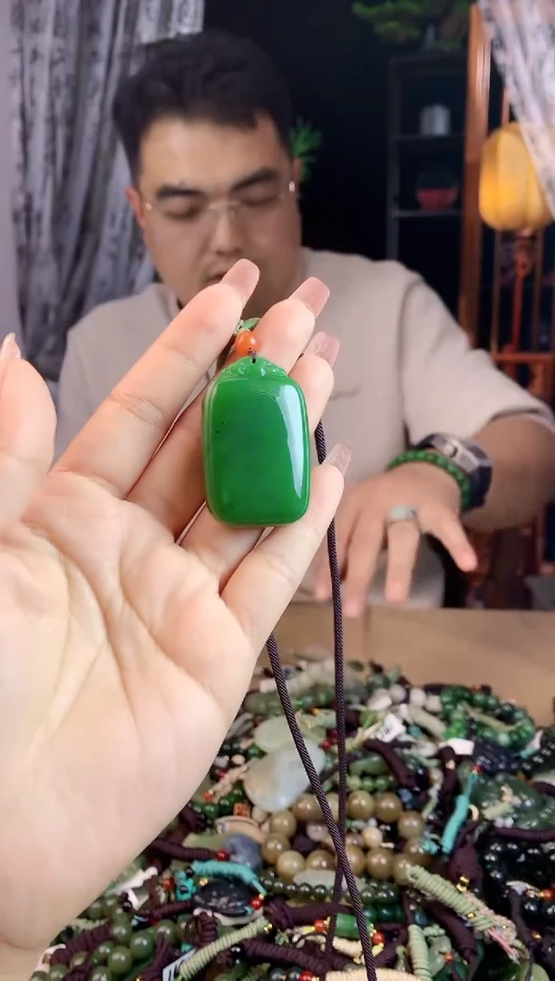 【闪购商品】和田玉挂件未镶嵌1