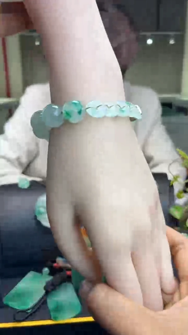 未镶嵌圆珠石英质玉编制珠串