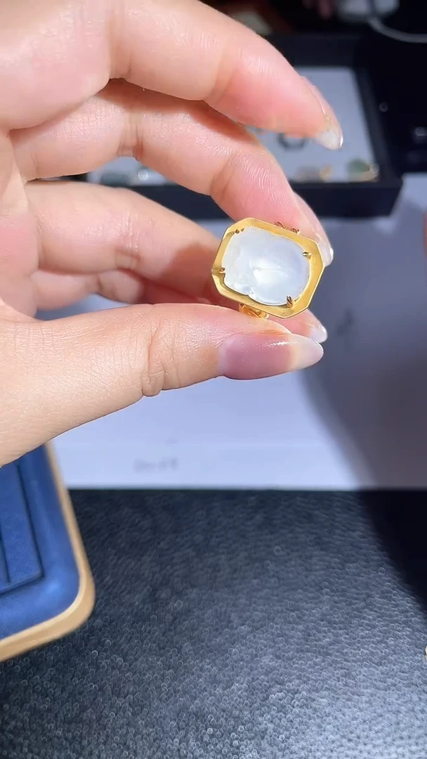 颈饰银S925镶嵌翡翠202555555