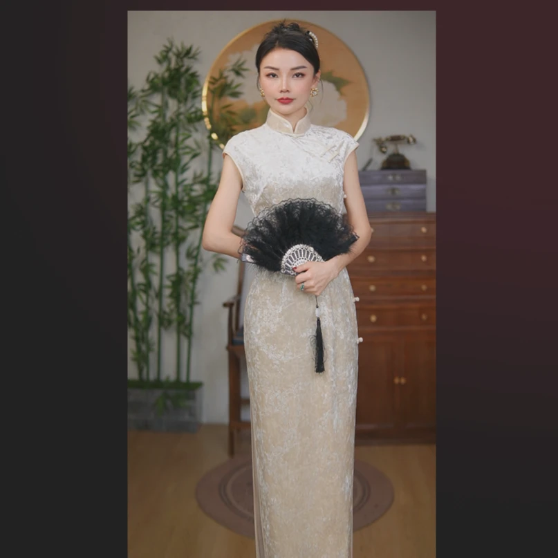 新款2025高端气质米杏色优雅中国风长款旗袍日常短袖修身高级感