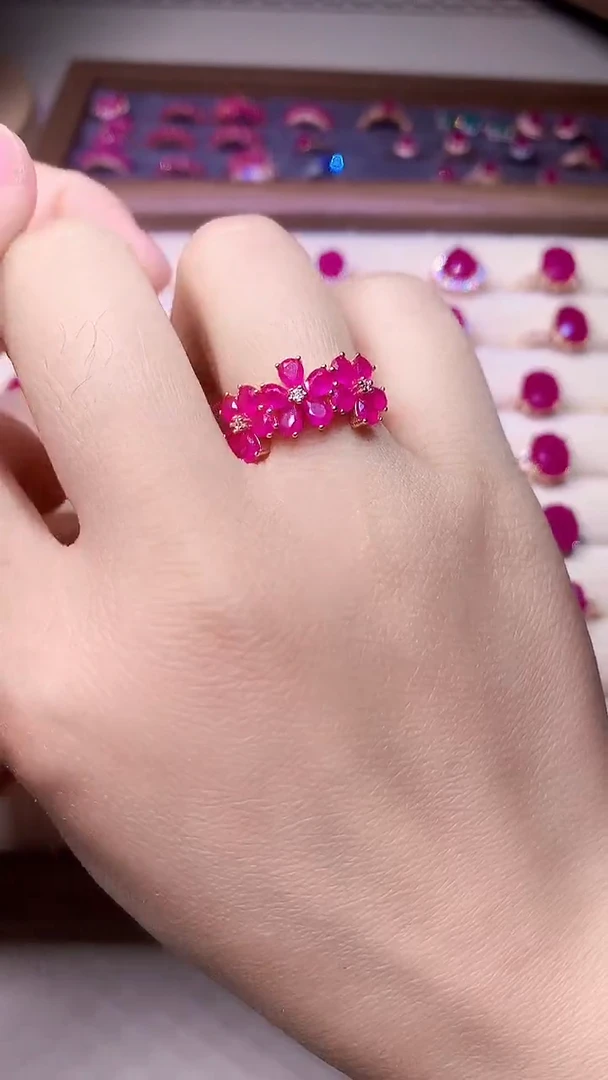 【闪购商品】红宝石戒指银S925镶嵌000