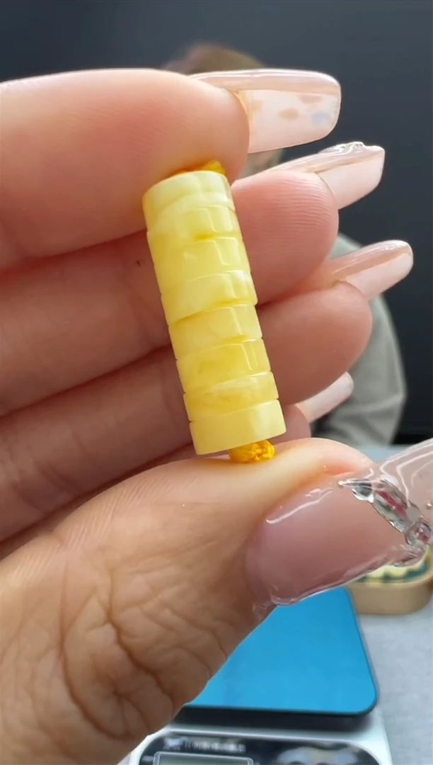 【闪购商品】琥珀裸石未镶嵌106秒拍号7mm