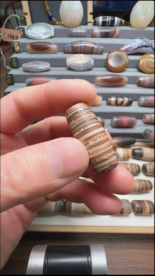 未镶嵌颈饰玛瑙/玉髓玛瑙35*15