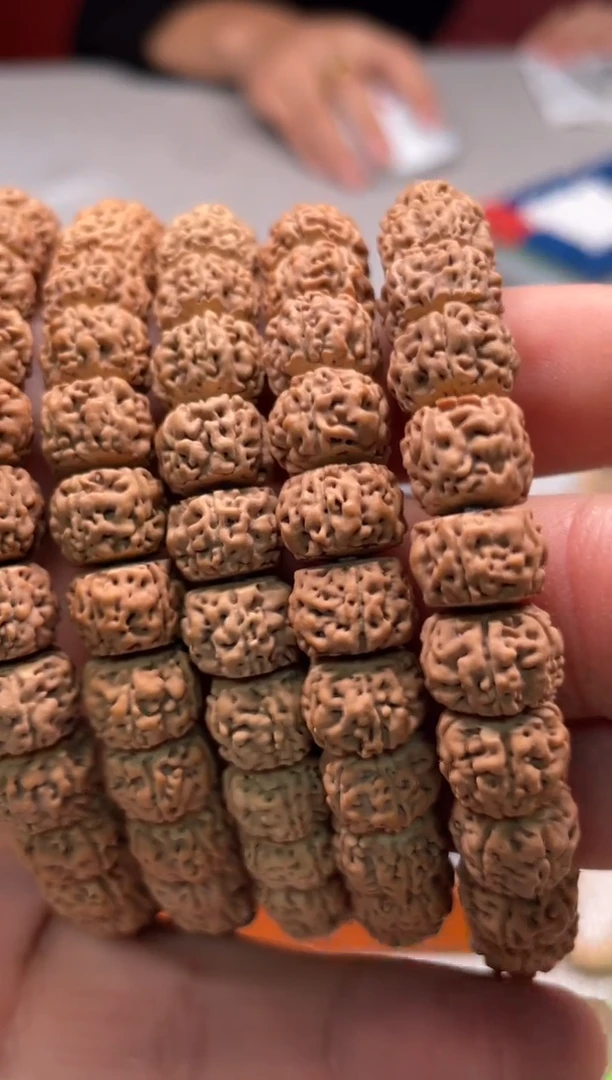 手串柏香籽/百香籽小金刚单圈