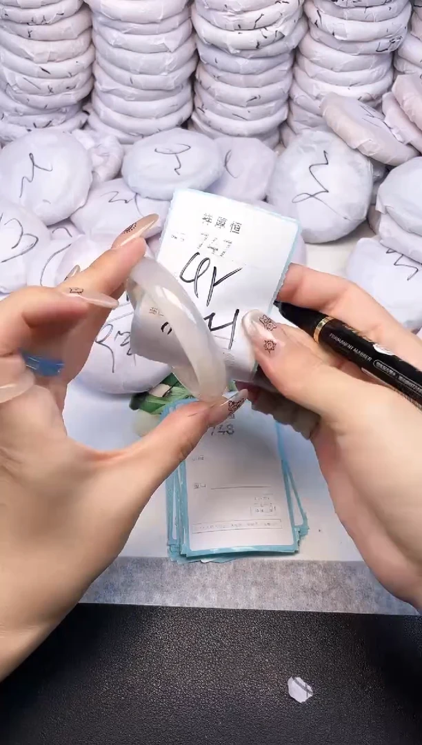 玛瑙/玉髓手镯未镶嵌747