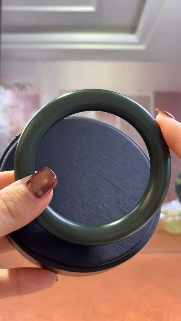 未镶嵌和田玉把件青玉手镯58