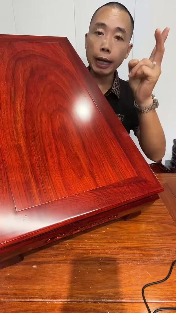 木刘*轨红花梨长方底座60*33*15