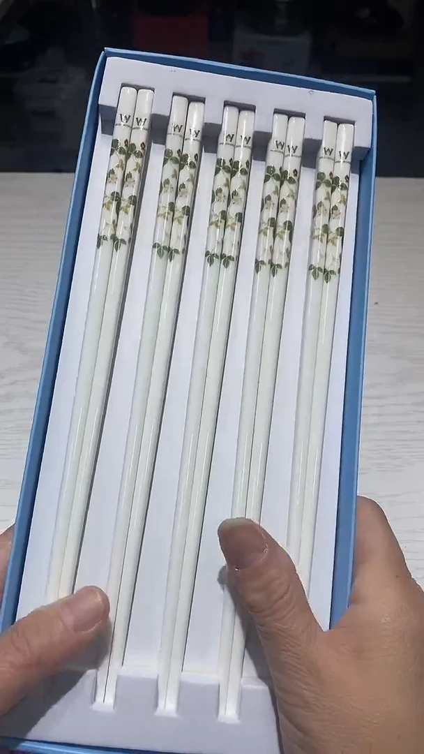 瓷片生活的本意就是开心@@1