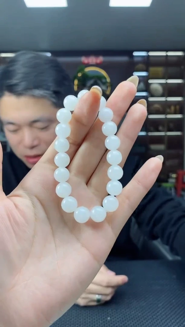 【闪购商品】和田玉手串未镶嵌圆珠卡10清货1