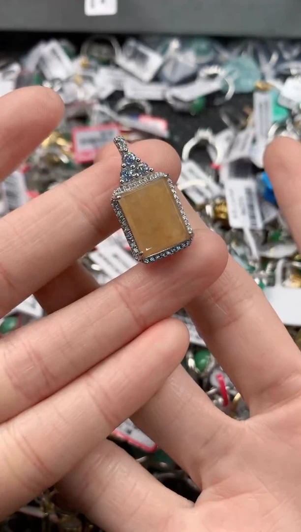 银S925镶嵌戒指翡翠3          5