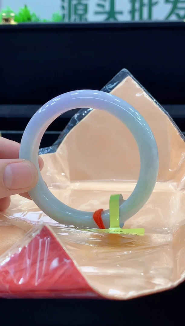 未镶嵌手镯翡翠翡翠手镯