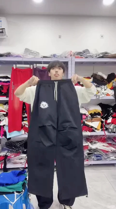 闪电购精品女装156M