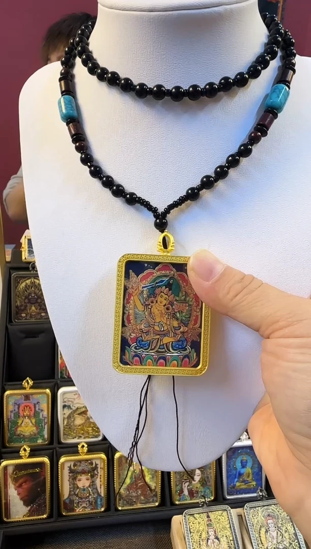 吊坠青海热贡手绘唐卡