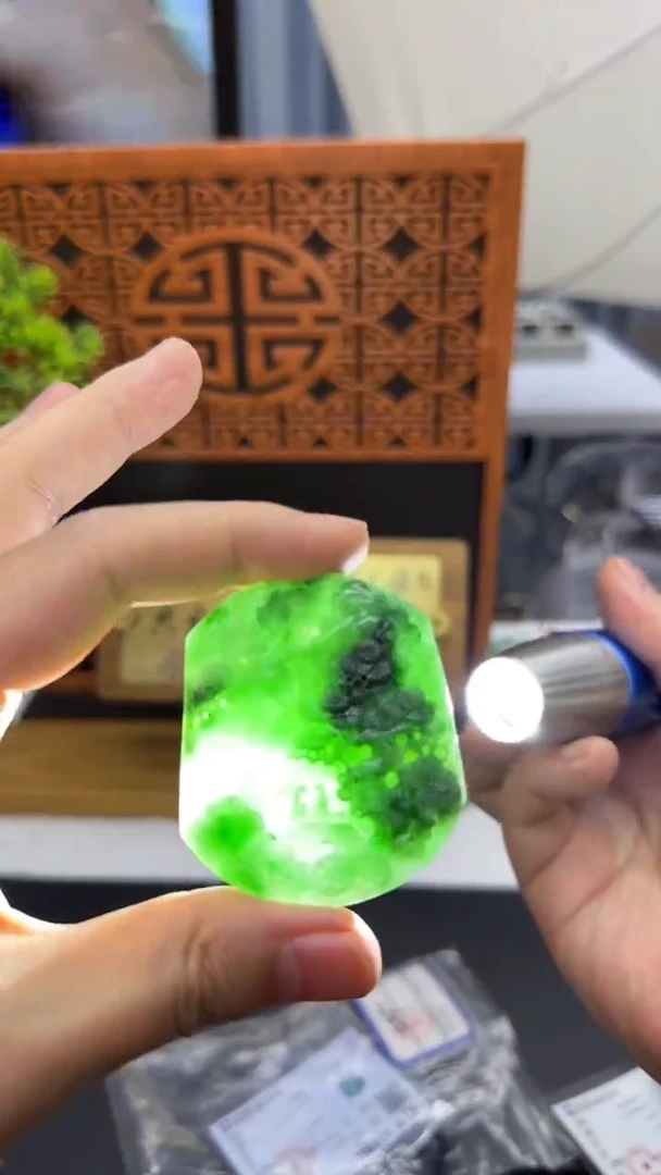 【闪购商品】翡翠挂件未镶嵌A货翡翠多样性孤品