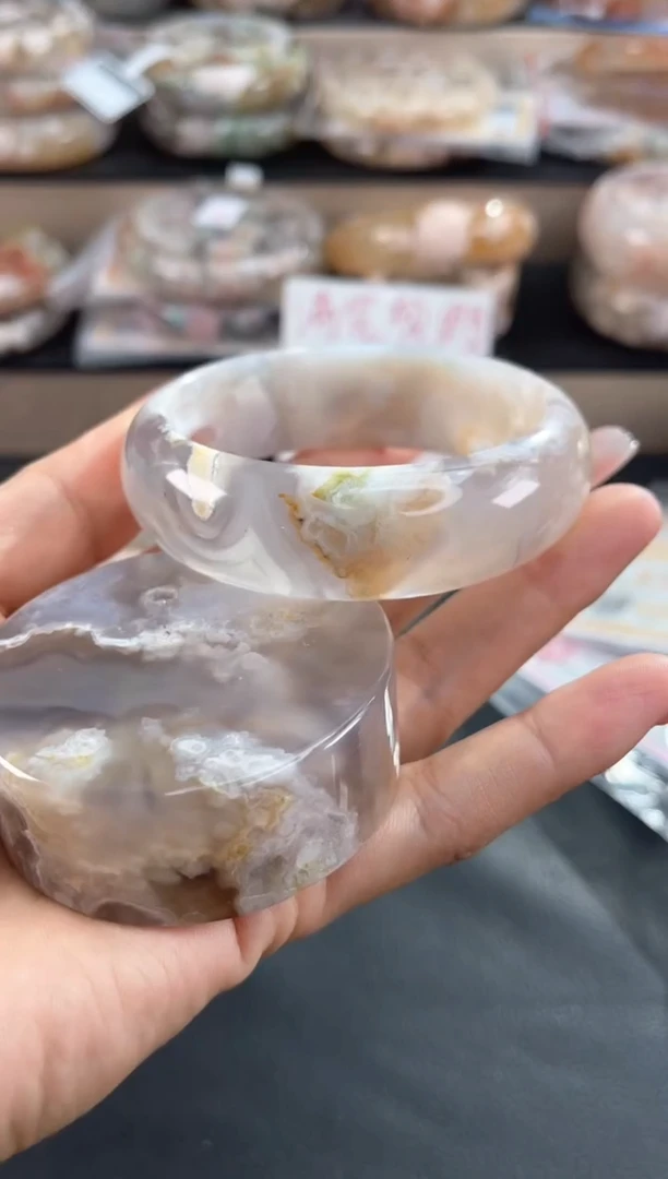 未镶嵌手镯石英质玉59（赠品镯心 不保证完美）