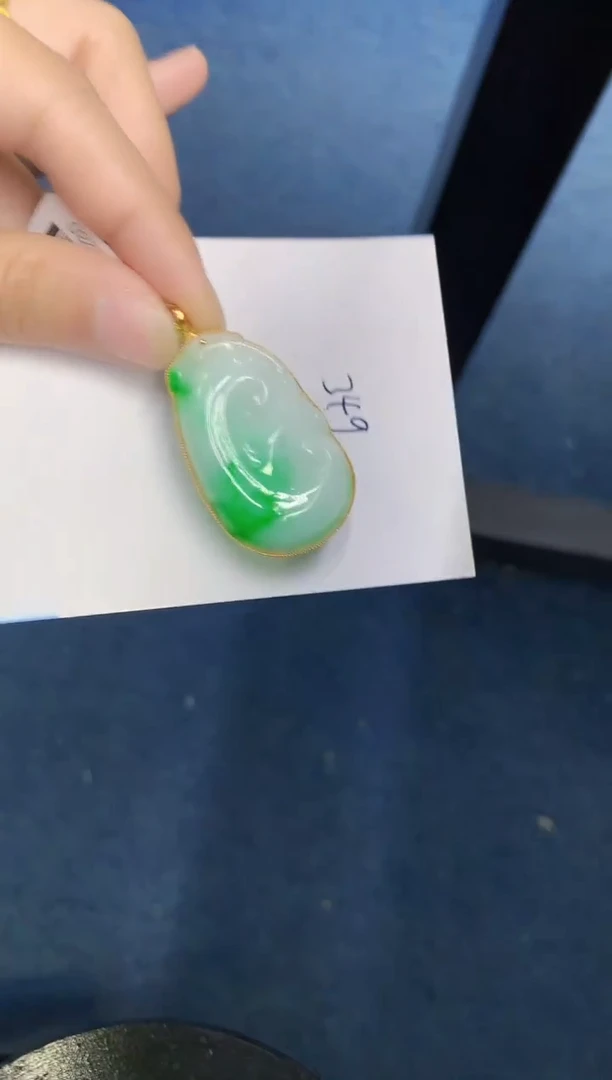 【闪购商品】翡翠颈饰18K金镶嵌000000000