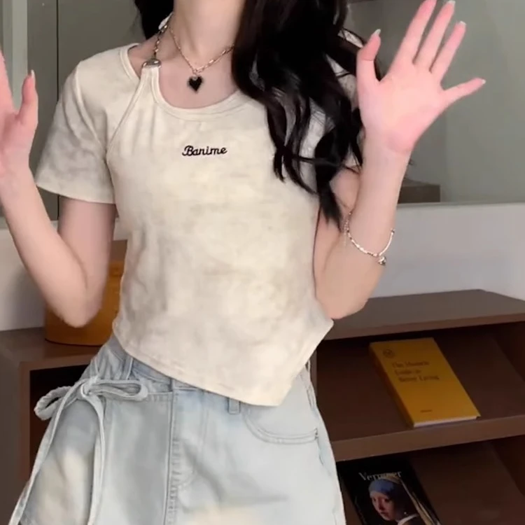 正肩美式辣妹短袖T恤显瘦2025夏季新款百搭显遮肉修身ins掐腰上衣