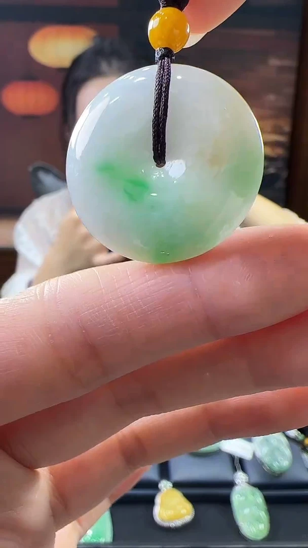 未镶嵌挂件翡翠平安扣