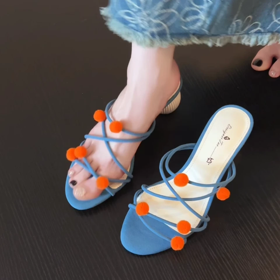 Pokoy-5cm法式复古圆头一字带凉拖鞋新款百搭粗跟露趾凉鞋