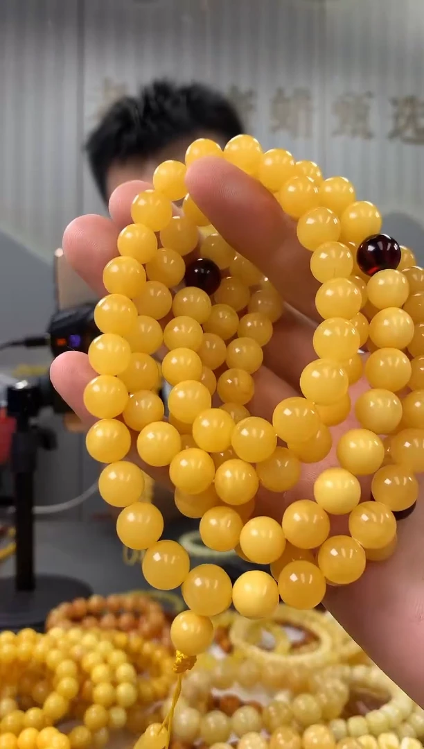 【闪购商品】琥珀裸石未镶嵌链子