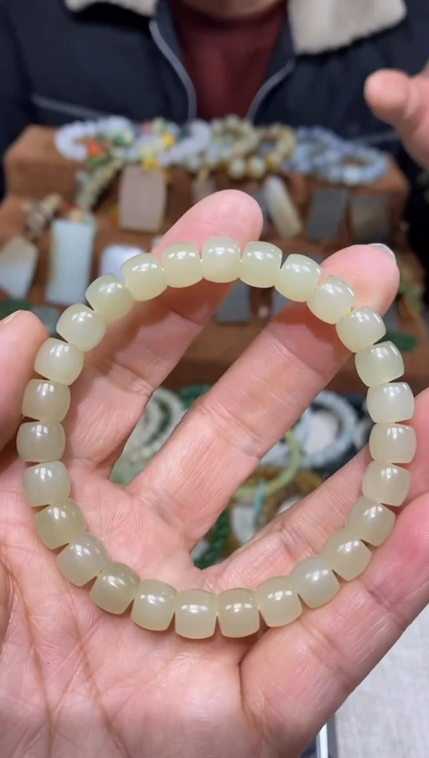 【闪购商品】和田玉手链未镶嵌颜色多样性发货拍一发一