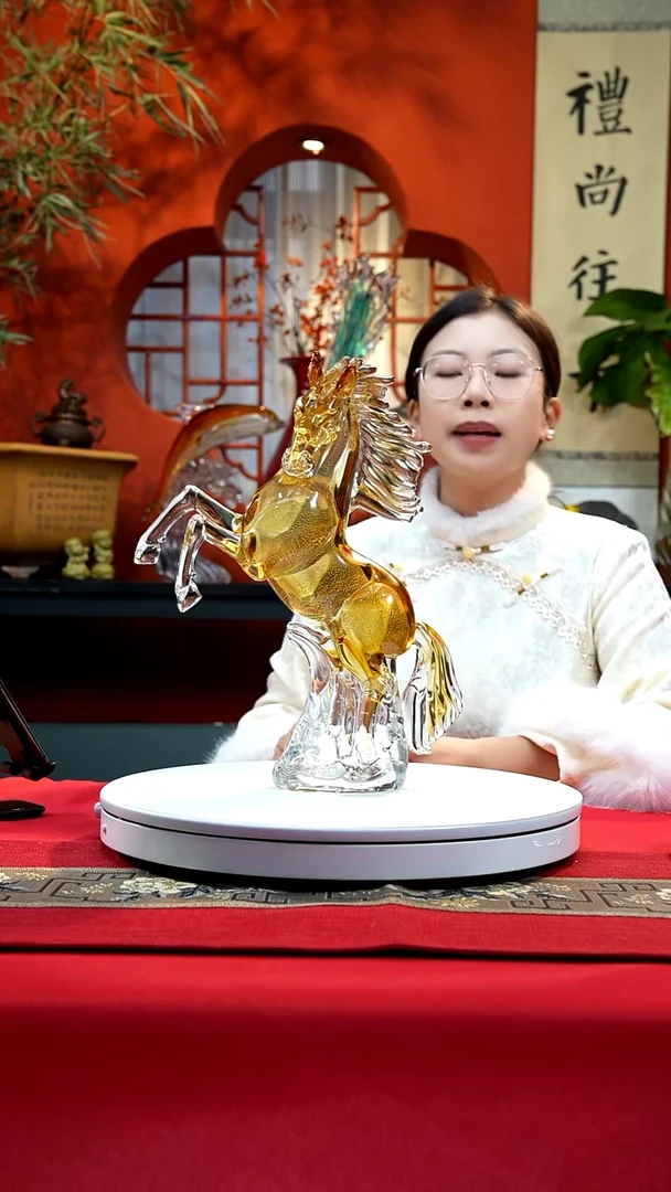 手工艺品琉璃金马