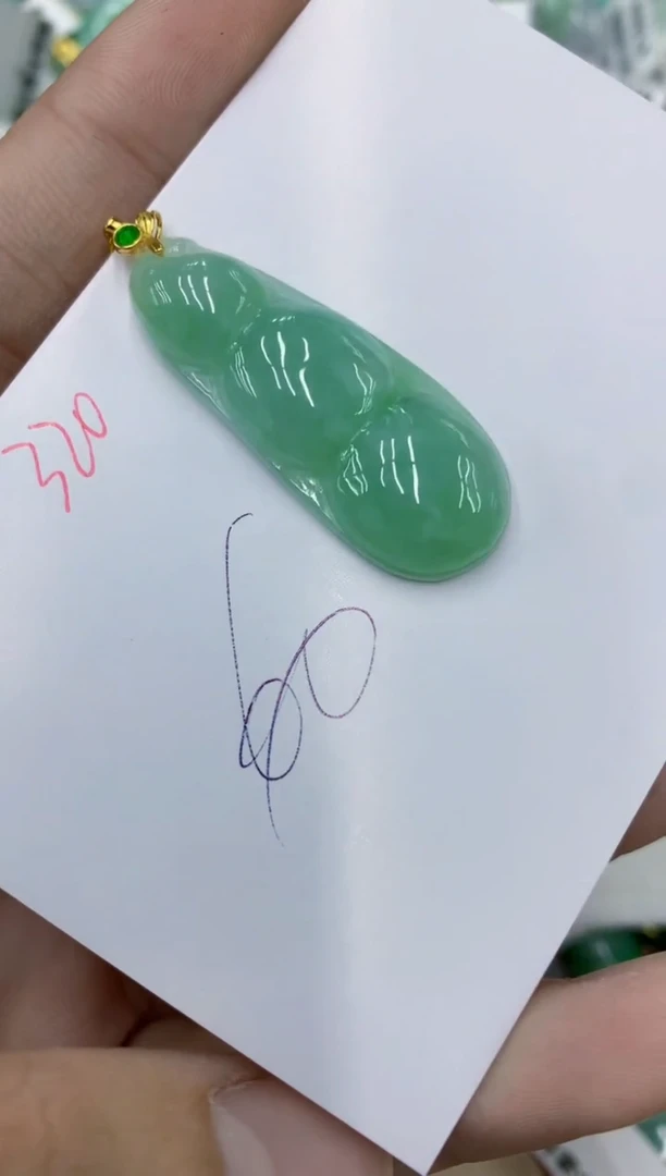 颈饰未镶嵌翡翠1111111111111