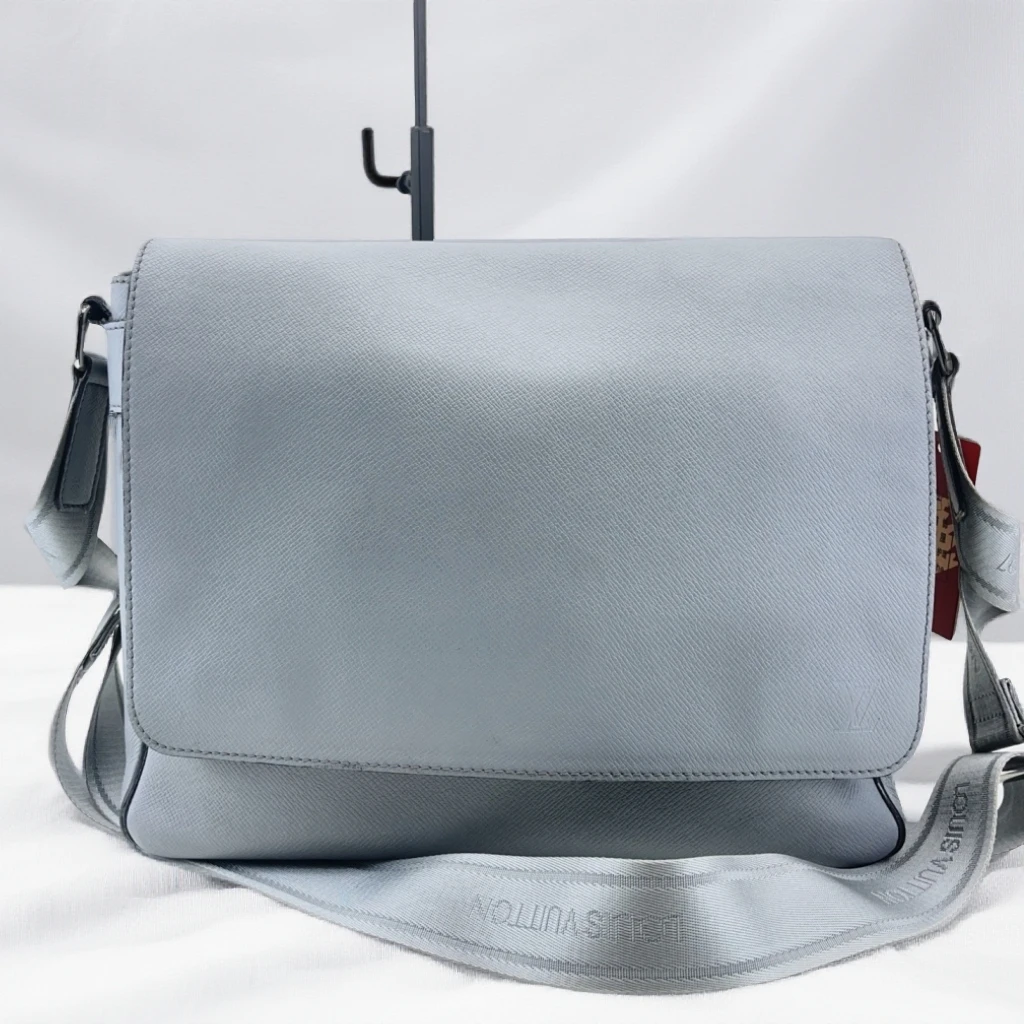 95新 LouisVuitton/路易威登  灰色斜挎包  1749 7346