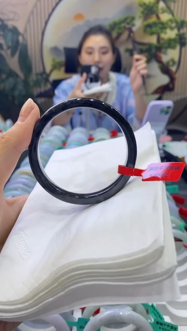 翡翠手镯未镶嵌00003744