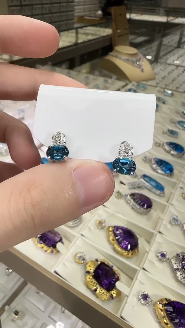 银S925镶嵌托帕石耳饰6*8mm伦敦蓝