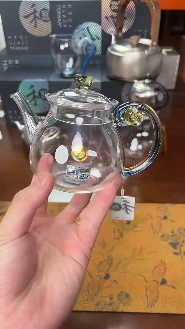 @@禾器清莲壶谜翠