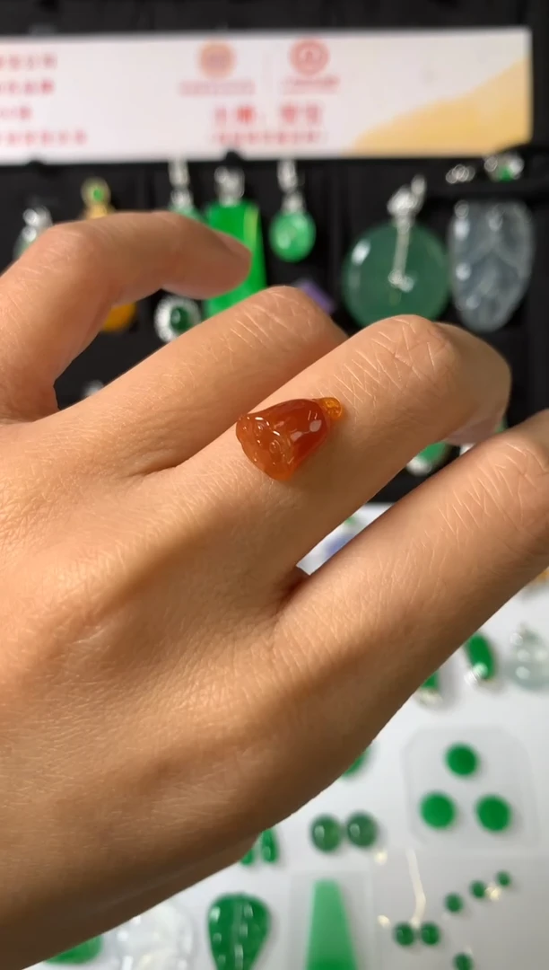 未镶嵌定制翡翠裸石（镶嵌定制）