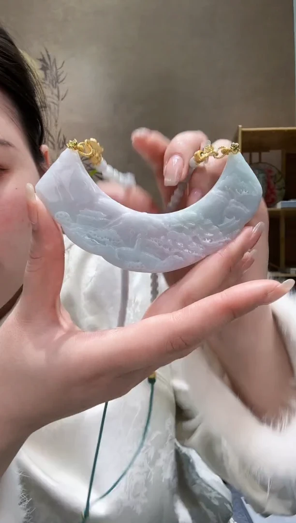 【闪购商品】翡翠颈饰未镶嵌吊坠