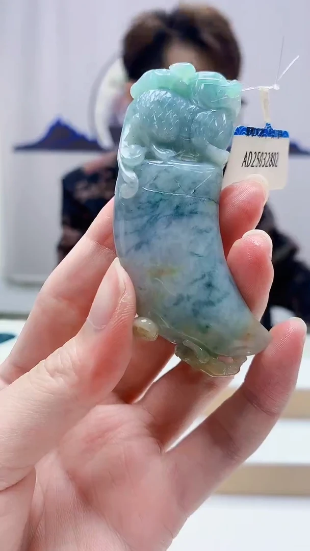 未镶嵌定制翡翠5159zm-毛货挂件90龙牙