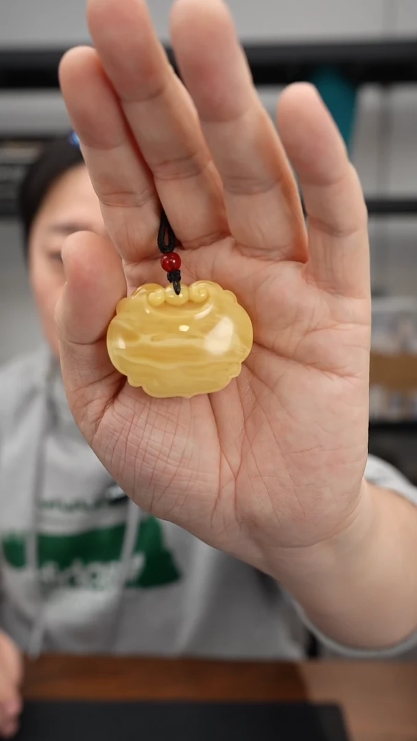 蜜蜡颈饰未镶嵌1226DJ274天然蜜蜡如意锁挂件