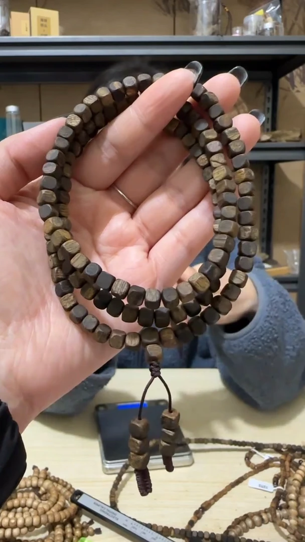 【闪购商品】沉香手串22号张勺子方糖多圈多样性一条卡5