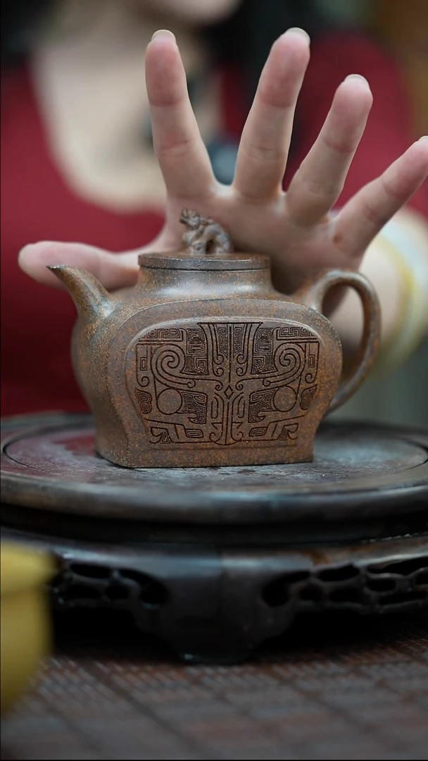 茶壶紫砂宜兴紫砂岁颐传砂原矿全手1