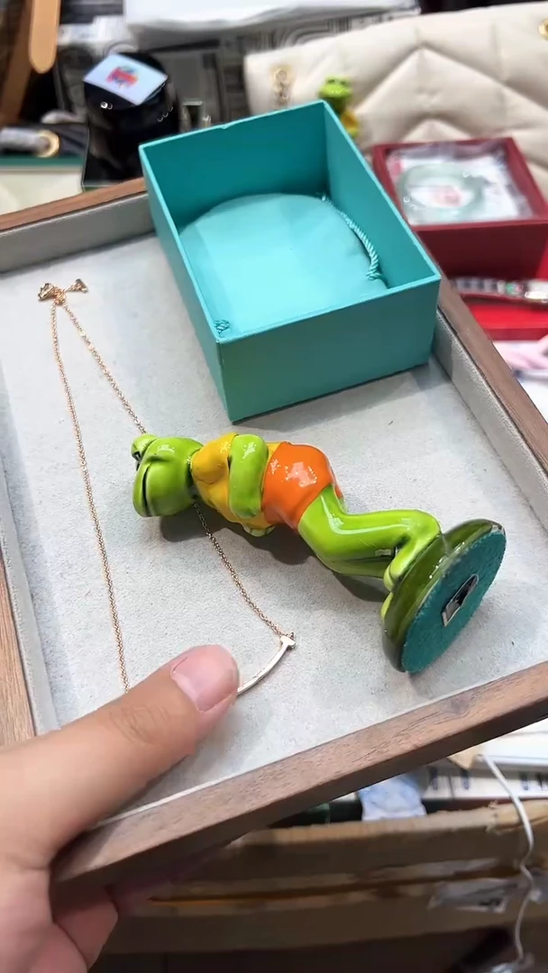 ..全球寻宝高端瓷儿
