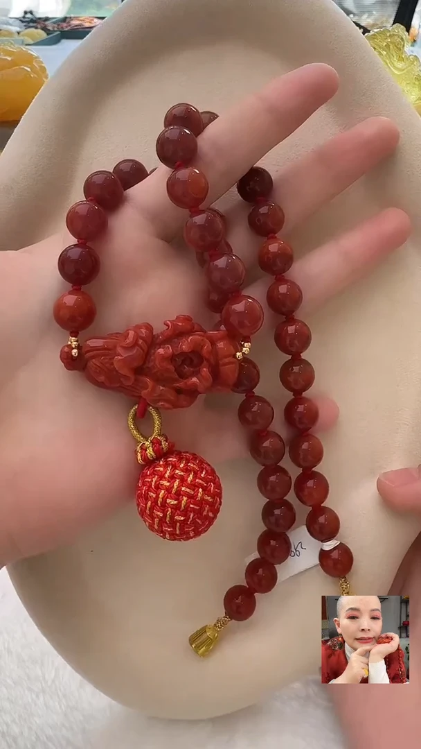 颈饰未镶嵌南红玛瑙项链