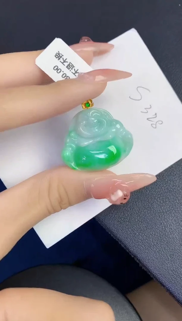 颈饰18K金镶嵌翡翠缅甸天然翡翠A货