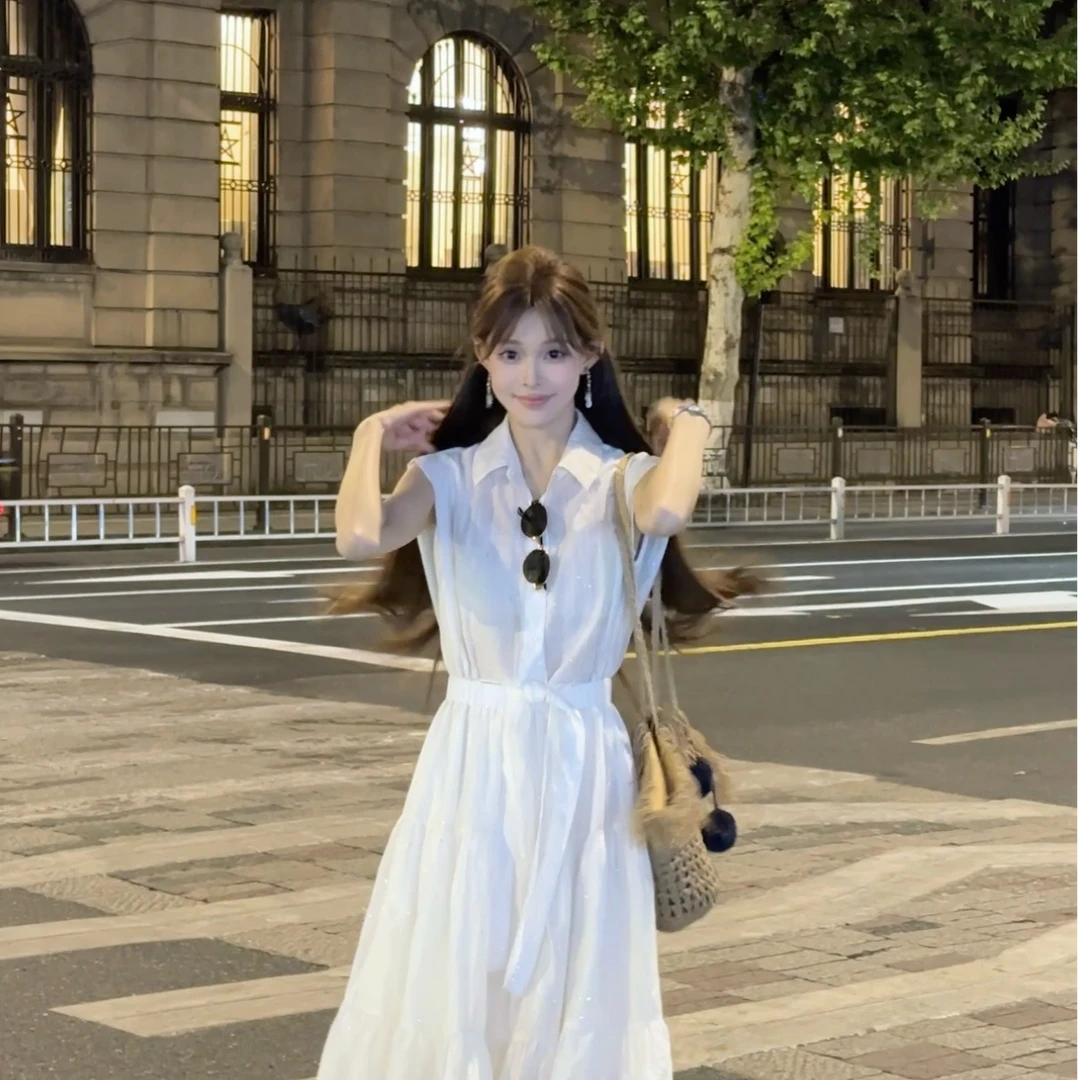 @小狐狸PLUS/通勤风夏季通勤法式无袖连衣裙收腰设计感白色显瘦拼